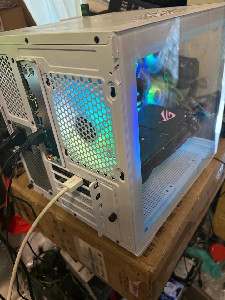 Ryzen 7 1700, 20GB RAM, 250GB SSD, GTX 1070 8GB PC - photo 3