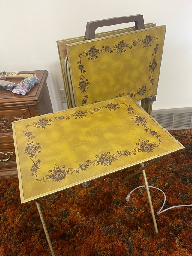 Vintage TV trays