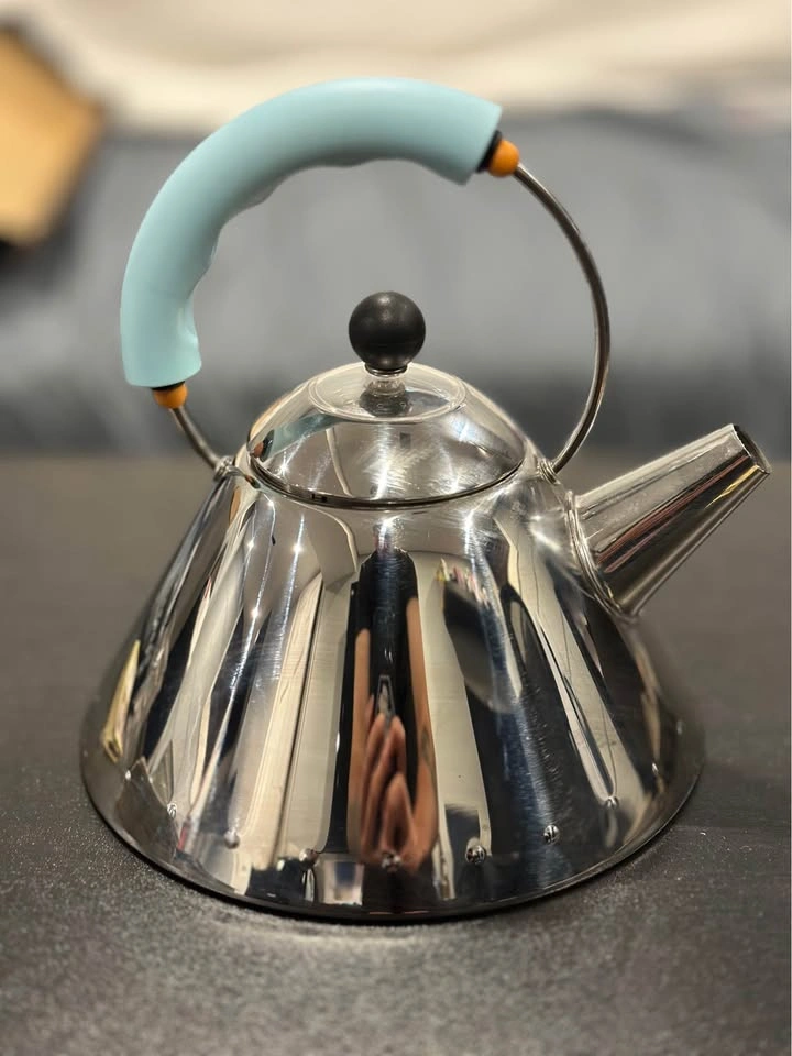 Alessi Stainless Steel Designer Tea Kettle – Michael Graves Desi - photo 2
