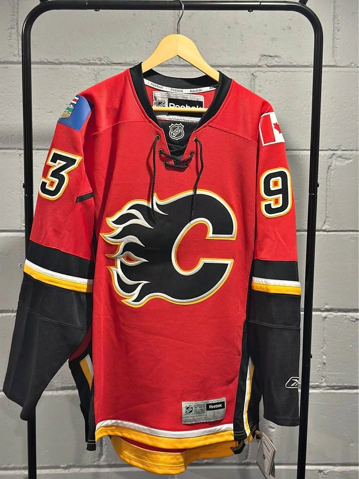Signed Michael Cammalleri Calgary Flames Reebok NHL Jersey L
