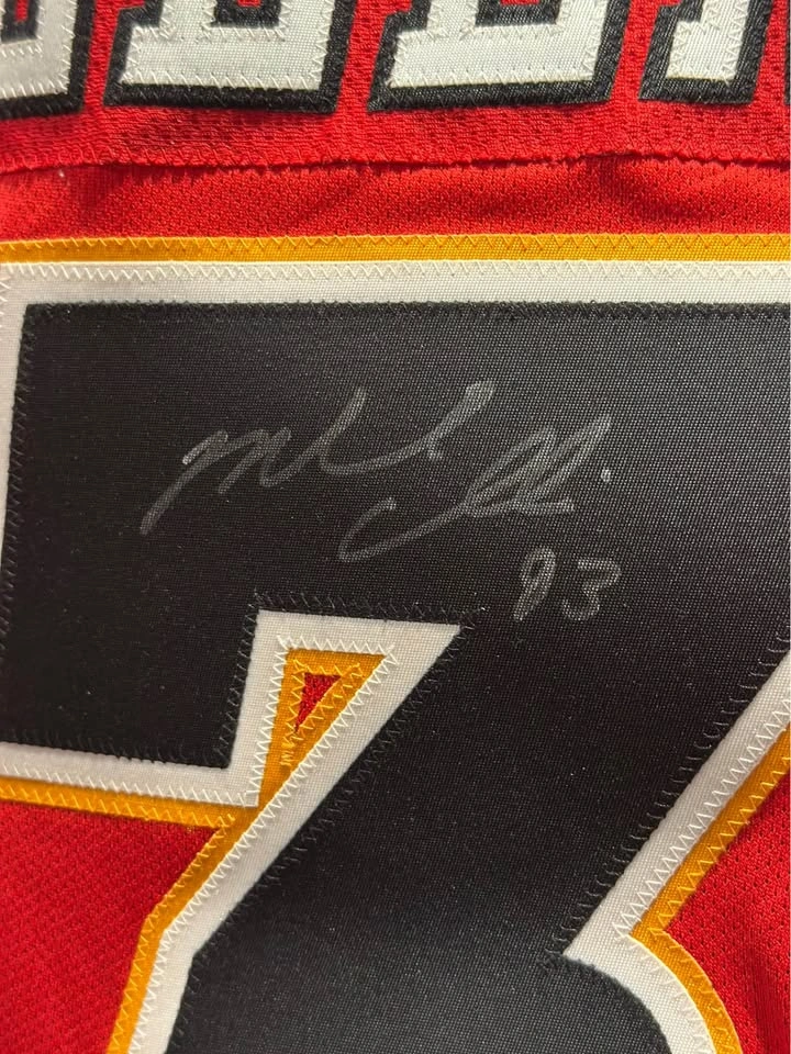 Signed Michael Cammalleri Calgary Flames Reebok NHL Jersey L - photo 3