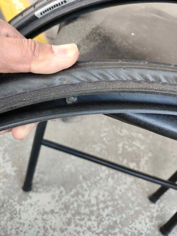 Bike Tire 700x35 - photo 2