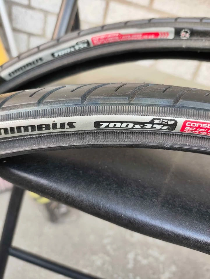 Bike Tire 700x35 - photo 5