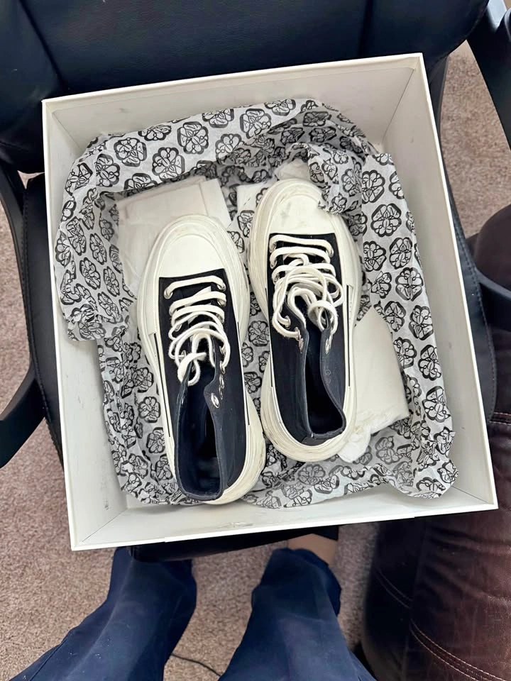 ALEXANDER MCQUEEN BOOTS