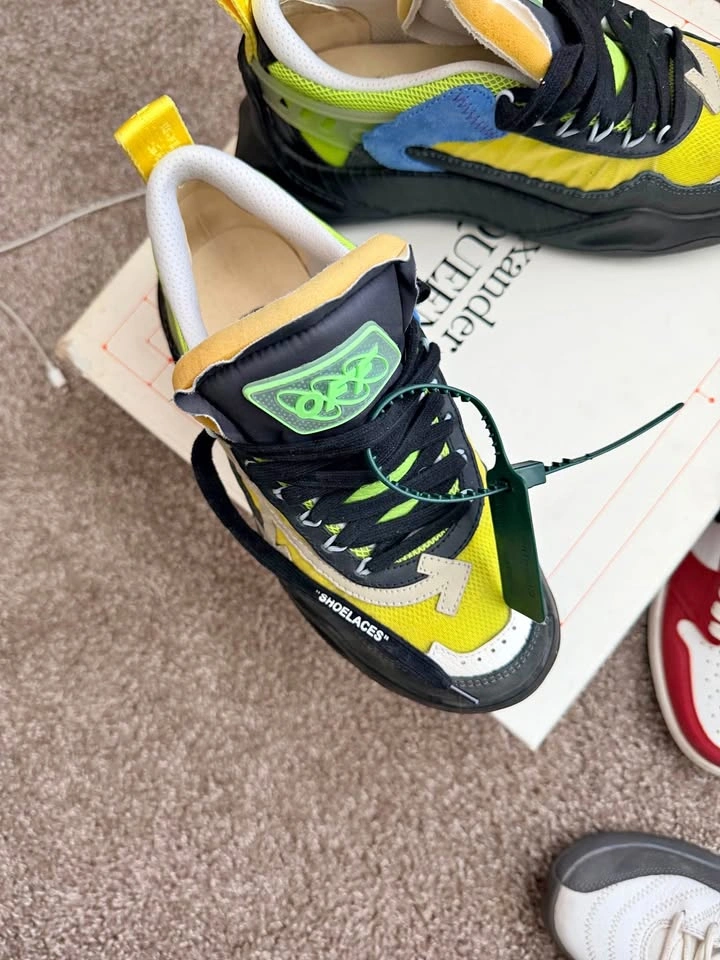 OFF WHITE ODSY