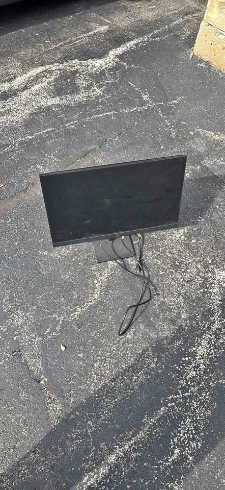 HP MONITOR
