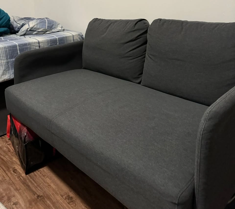IKEA GLOSTAD Loveseat - photo 4