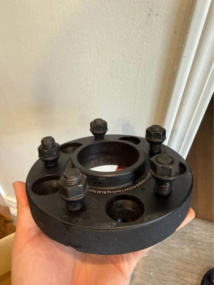 Tire spacer for Land Rover - photo 3