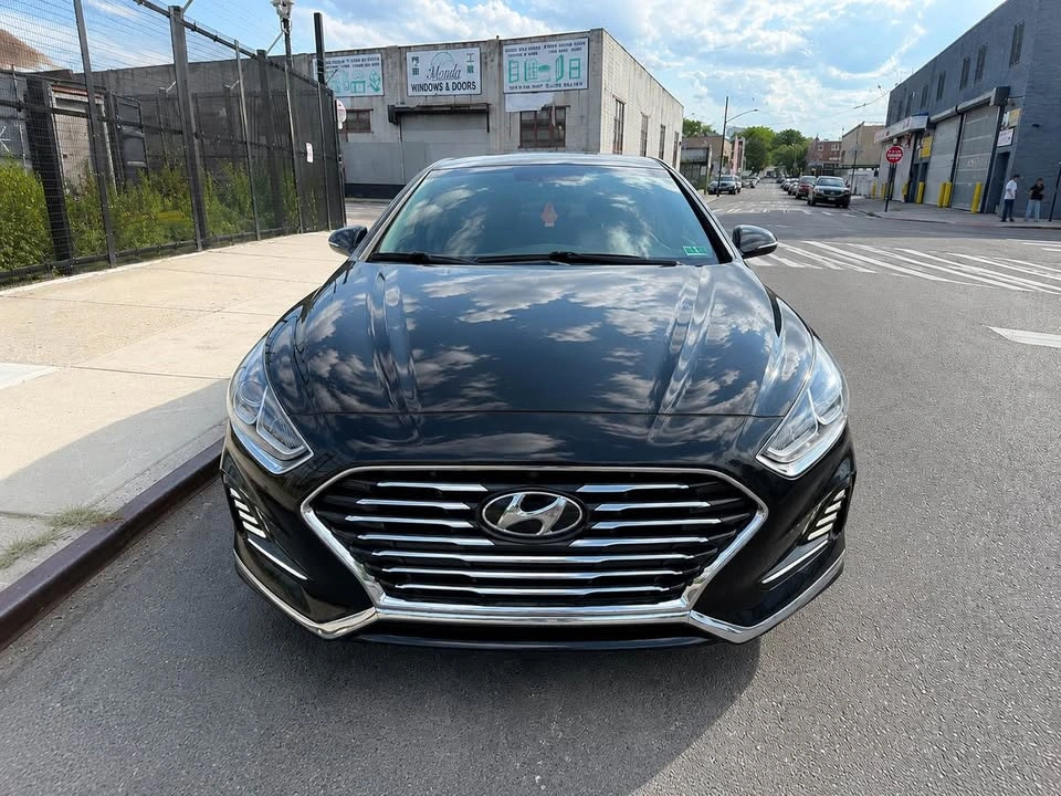 2018 Hyundai Sonata SEL Sedan 4D - photo 2