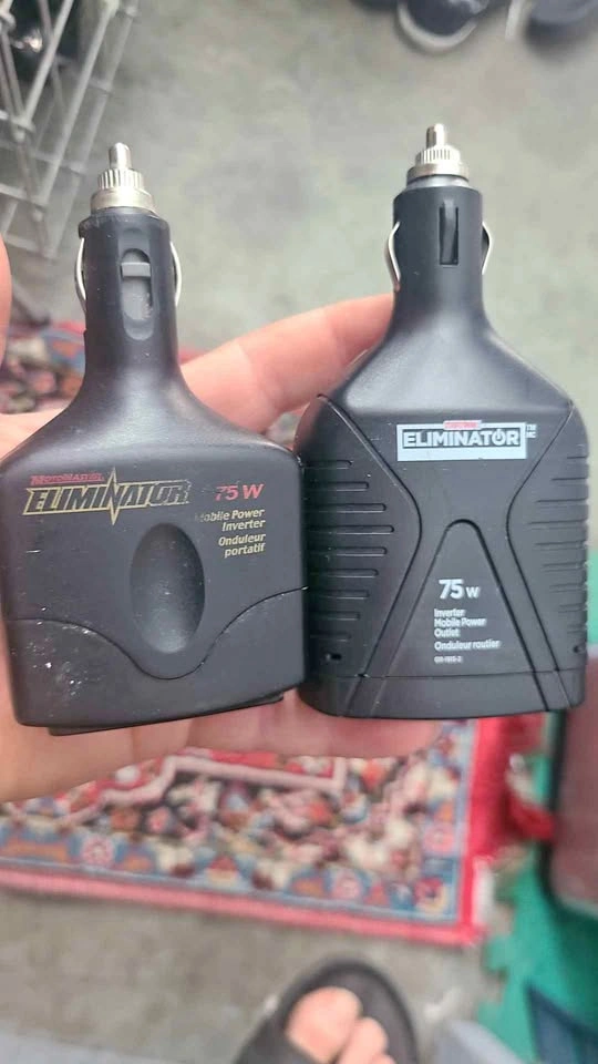 MotoMaster Eliminator 75W Mobile Power Inverters