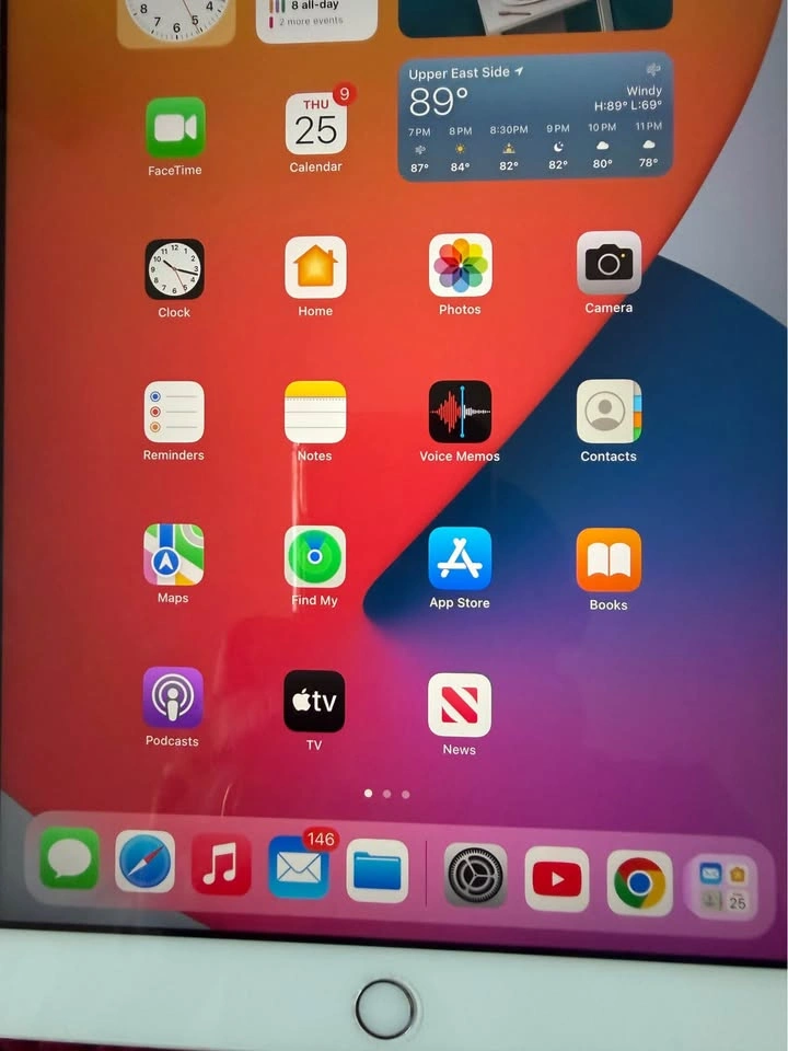 Apple iPad 6th Gen A1893 32GB Wi-Fi 9.7" White - photo 2