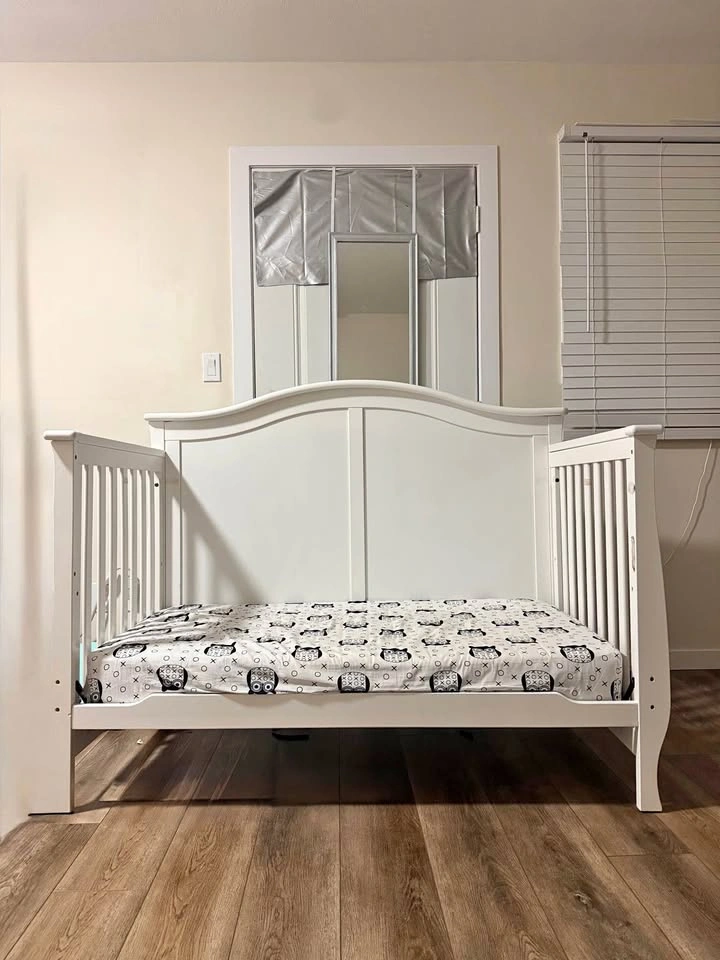 Crib and bed