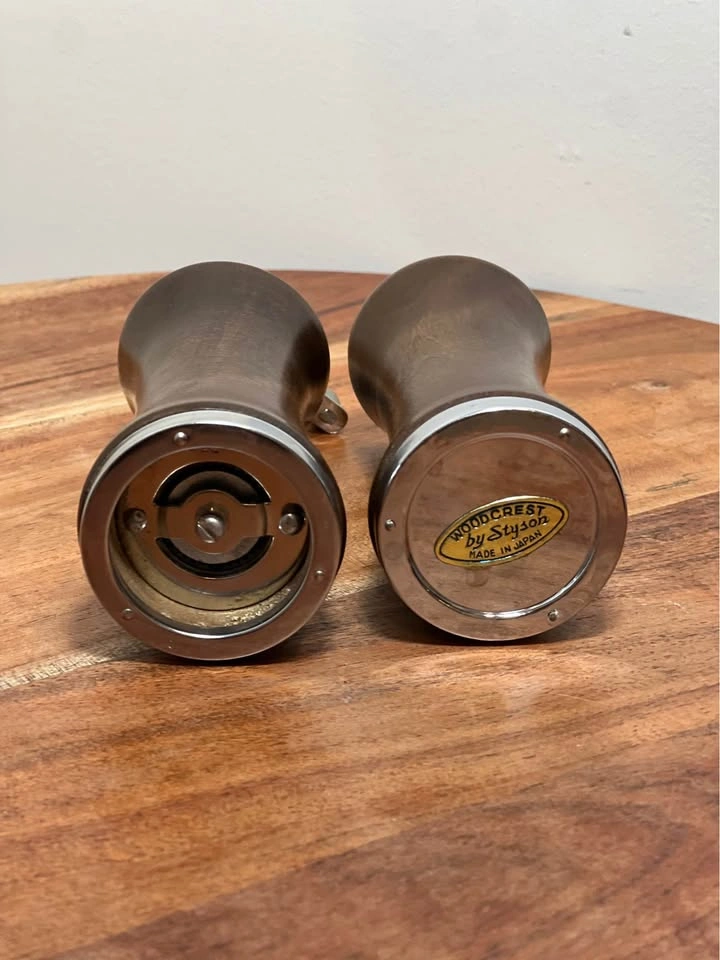Woodcrest by Styson Salt and Pepper Shaker Set - photo 5