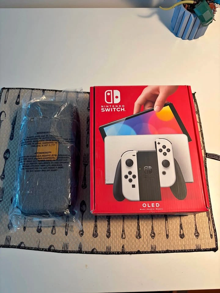 Nintendo Switch OLED - Barely Used
