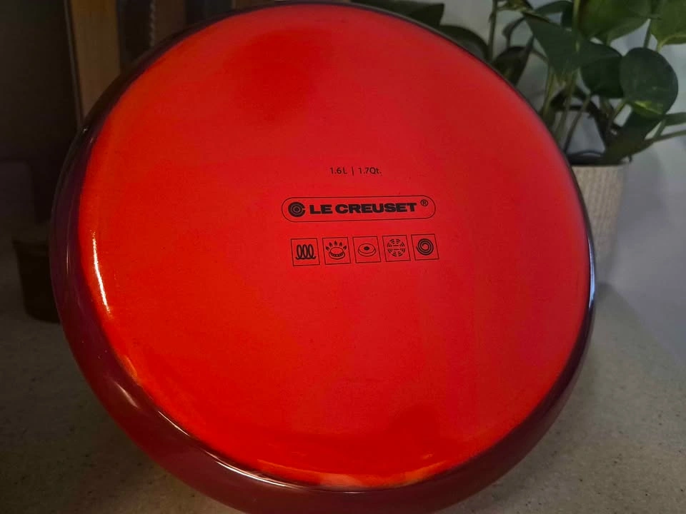 Authentic Le Creuset 1.6L Whistling Kettle - Cerise - photo 3