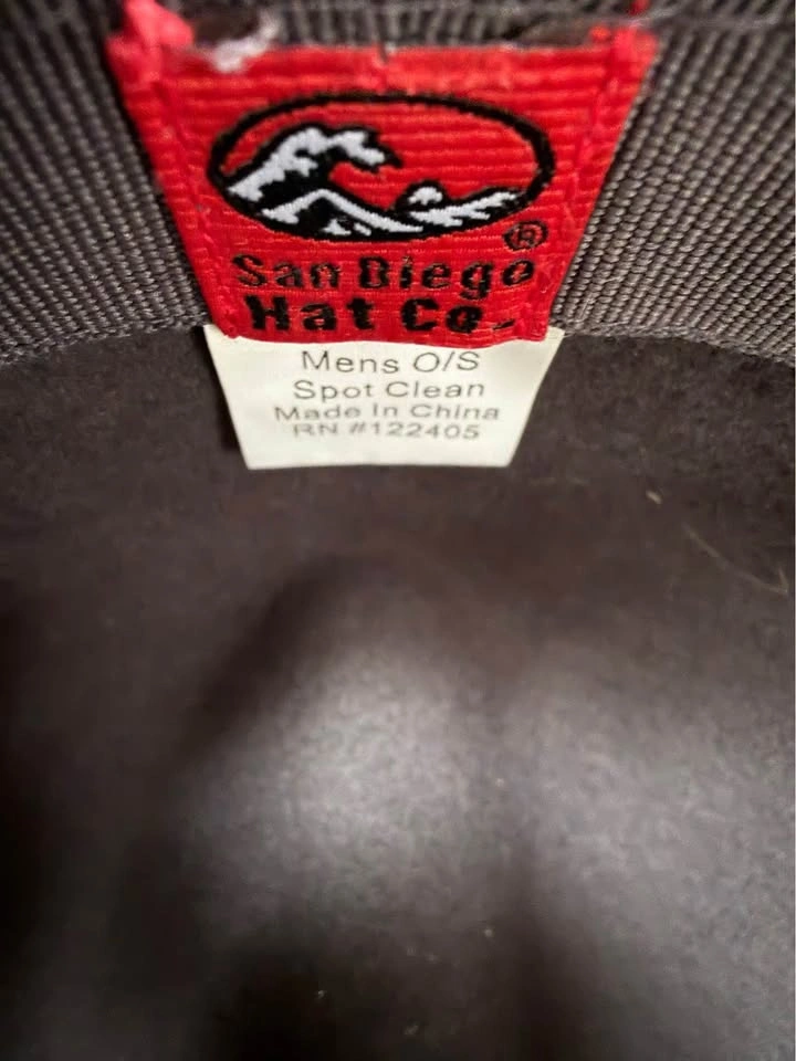 Two Fedora Hats - photo 5
