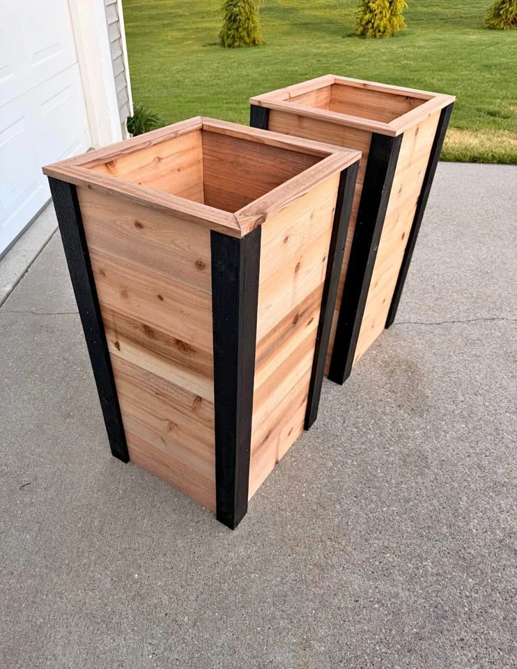 Handmade Premium Cedar Planter Box