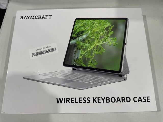 iPad Air 13-inch Case with Keyboard (M4/M3/M2) - photo 3