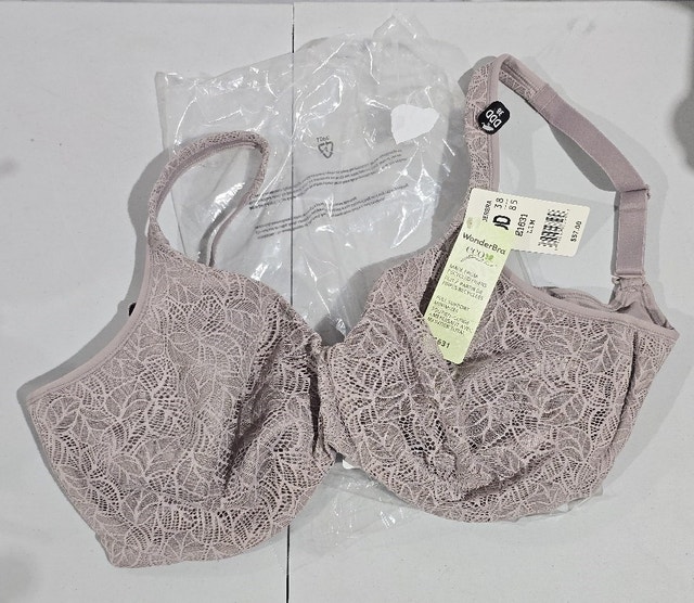 Wonderbra Eco Pure Full Support Minimizer Bra - photo 3