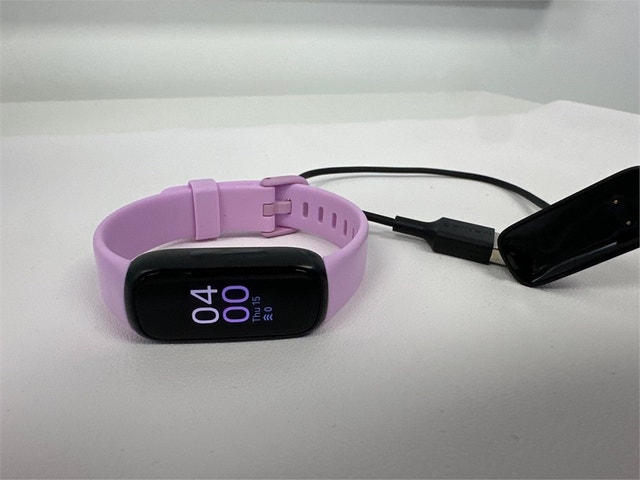 Google Fitbit Inspire 3 Health and Fitness Tracker - photo 3