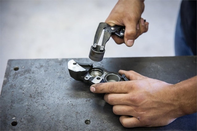 OTC 4799 Brake Piston Removal Locking Pliers - photo 2