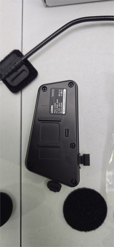 LEXIN Motorcycle Bluetooth Headset with Music Sharing, B4FM 10 R - photo 5