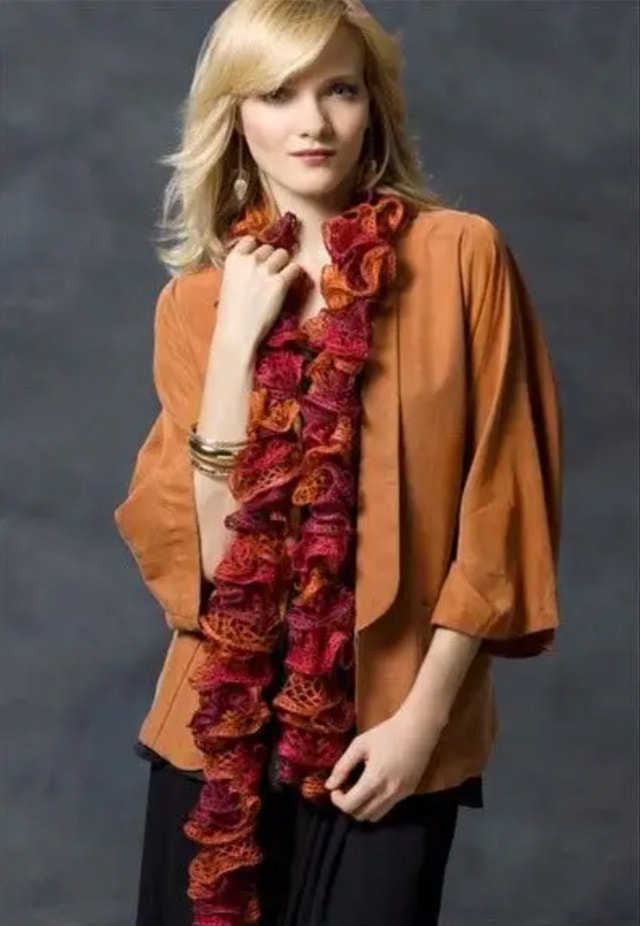 Sashay Yarn (for easy ruffle scarf) - photo 3