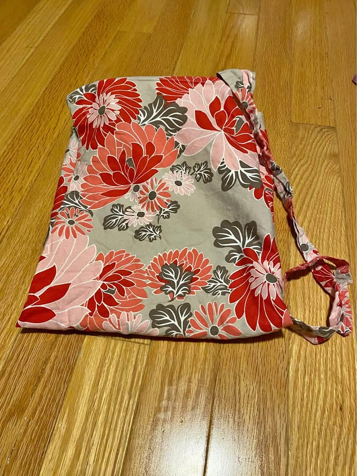 Nursing cover