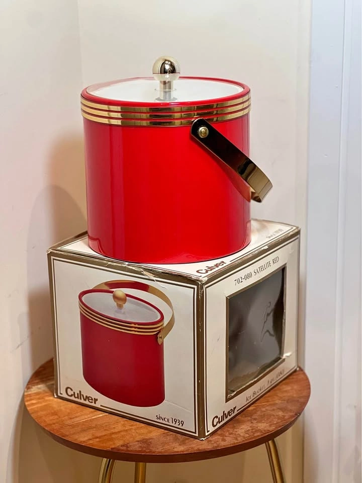 Vintage Culver "Satellite Red" 3-Quart Ice Bucket with Box