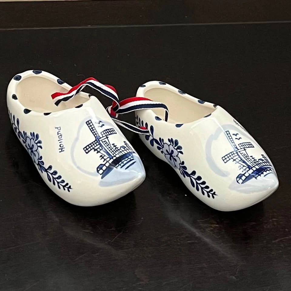 A Pair Of Hand Painted Dutch Clogs Shoes Holland Blue Delft Wind - photo 4