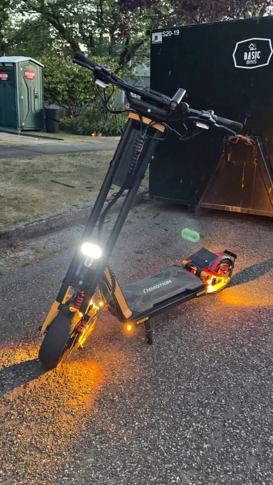 INMOTION RS with accessories + airtag+ Trades