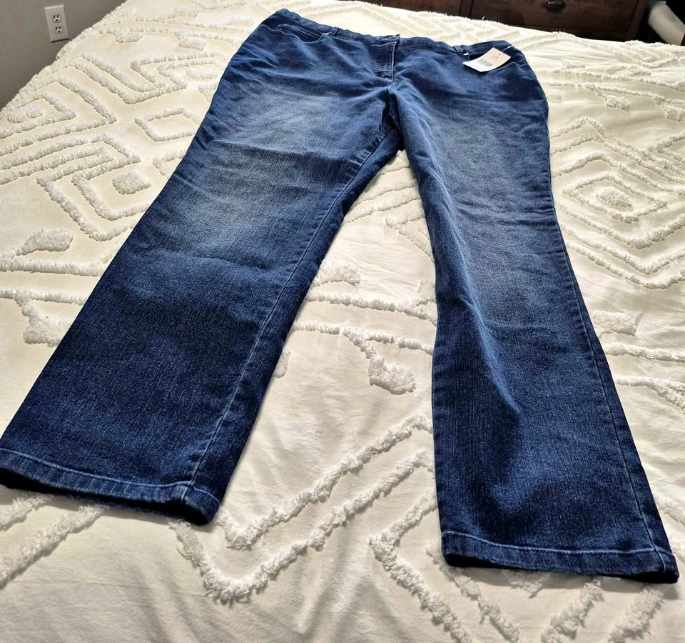 Alia Jeans - Size 18 Never Worn
