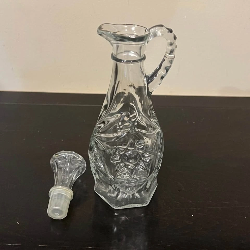 Anchor Hocking Star of David 8” Vinegar or Oil Cruet - photo 2