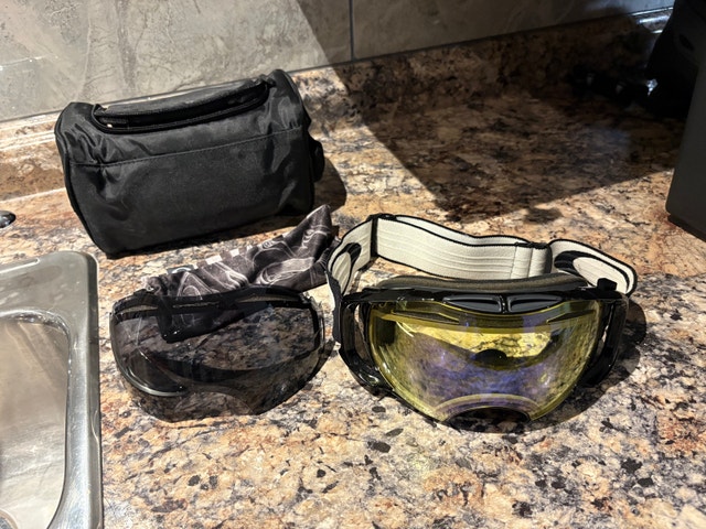 Oakley Goggles Set - Excellent Condition