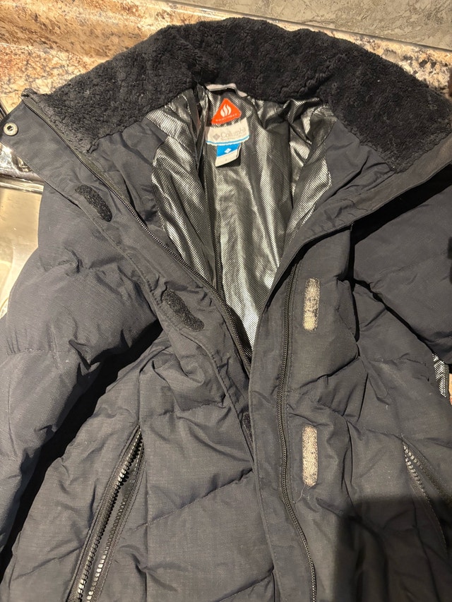 Columbia Black Winter Snow Jacket with Hood - Women's Small