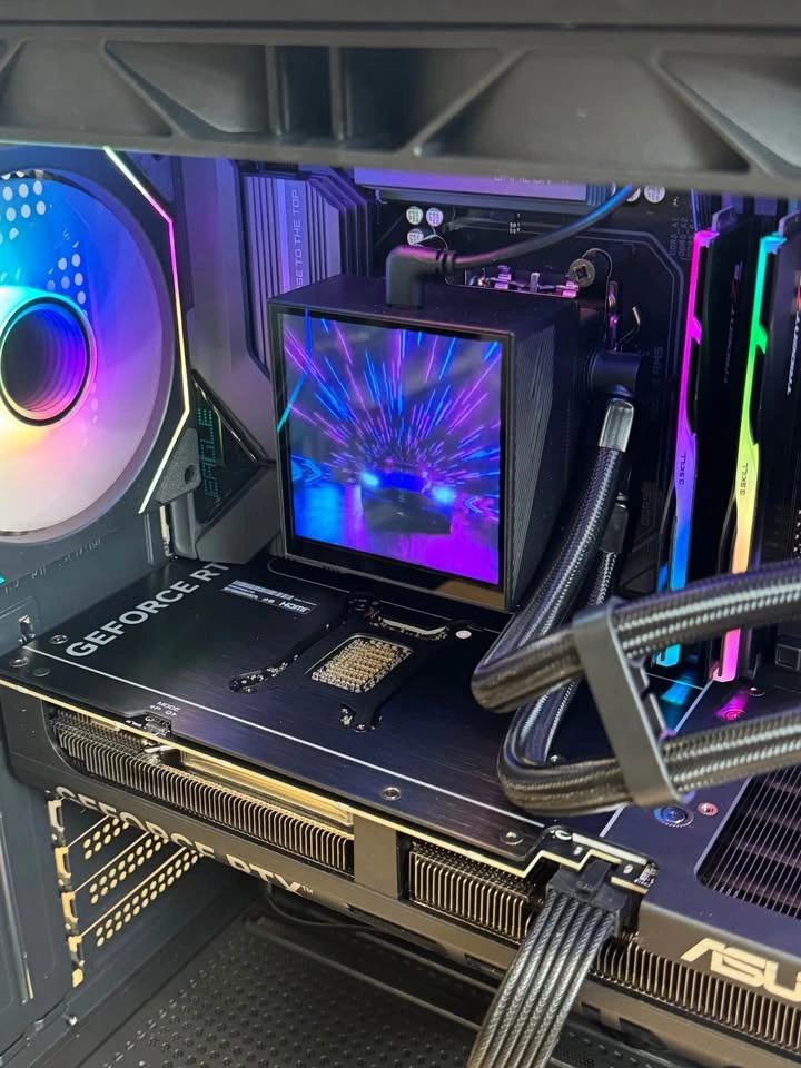 RTX 5080 | Ryzen 9800x3D | 32GB DDR5 | 2TB SSD - High End PC - photo 3