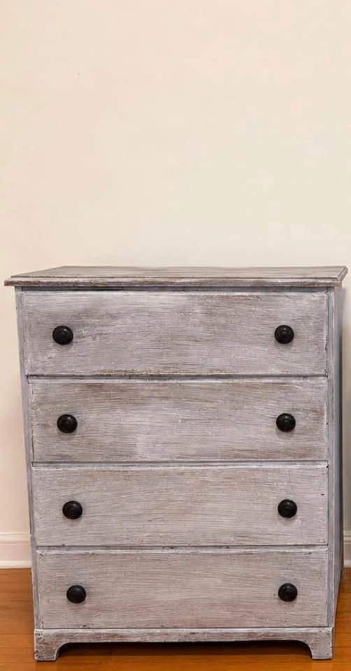 Wood Dresser