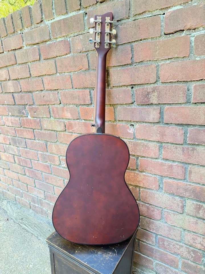 First Act Acoustic Guitar – Good Beginner Guitar - photo 5