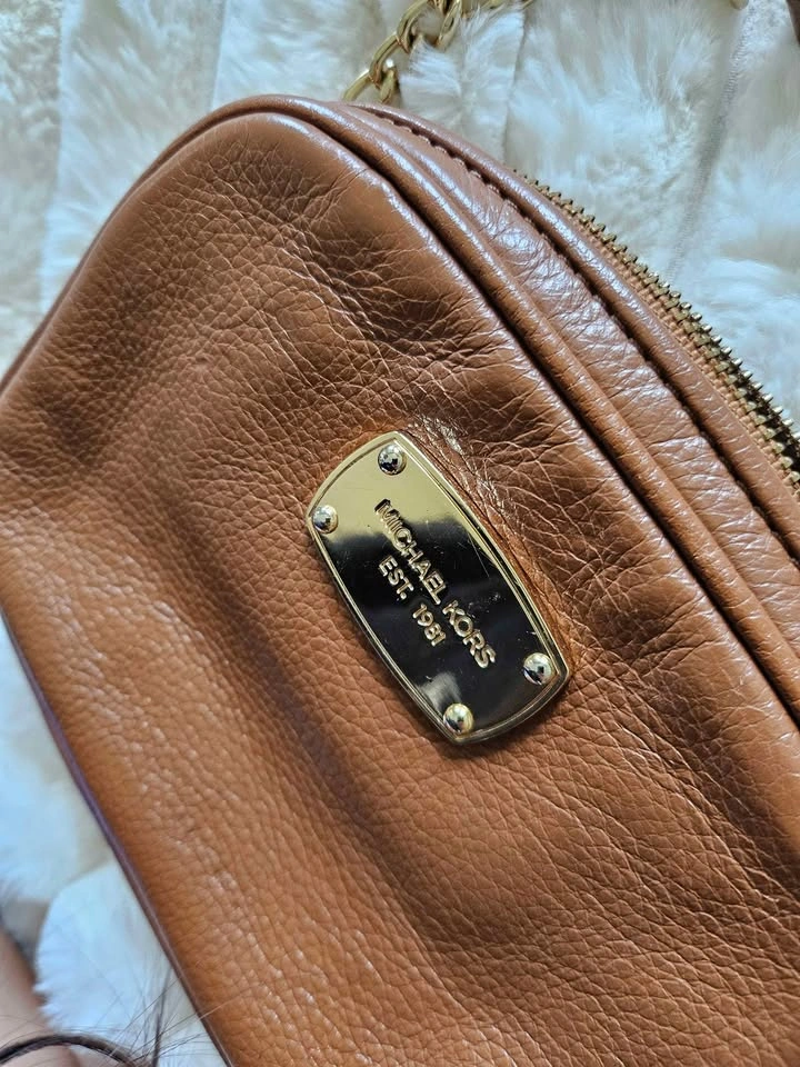 Michael Kors Crossbody - photo 2