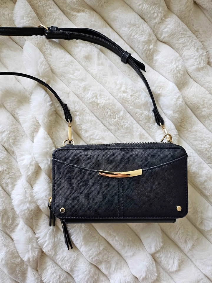 Ardene Crossbody Wallet