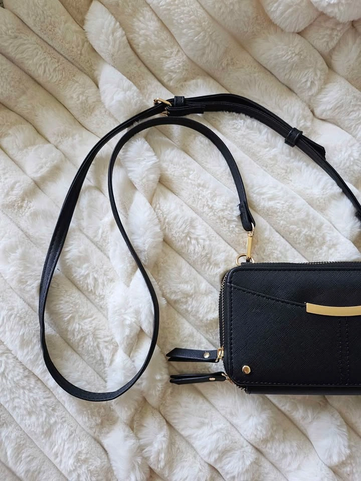 Ardene Crossbody Wallet - photo 2