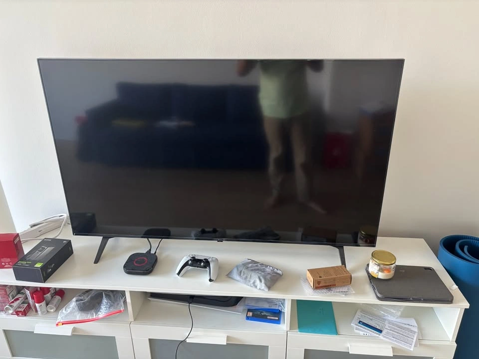 LG UT8000 55" 4K Smart TV + IKEA TV Unit Bundle - photo 3