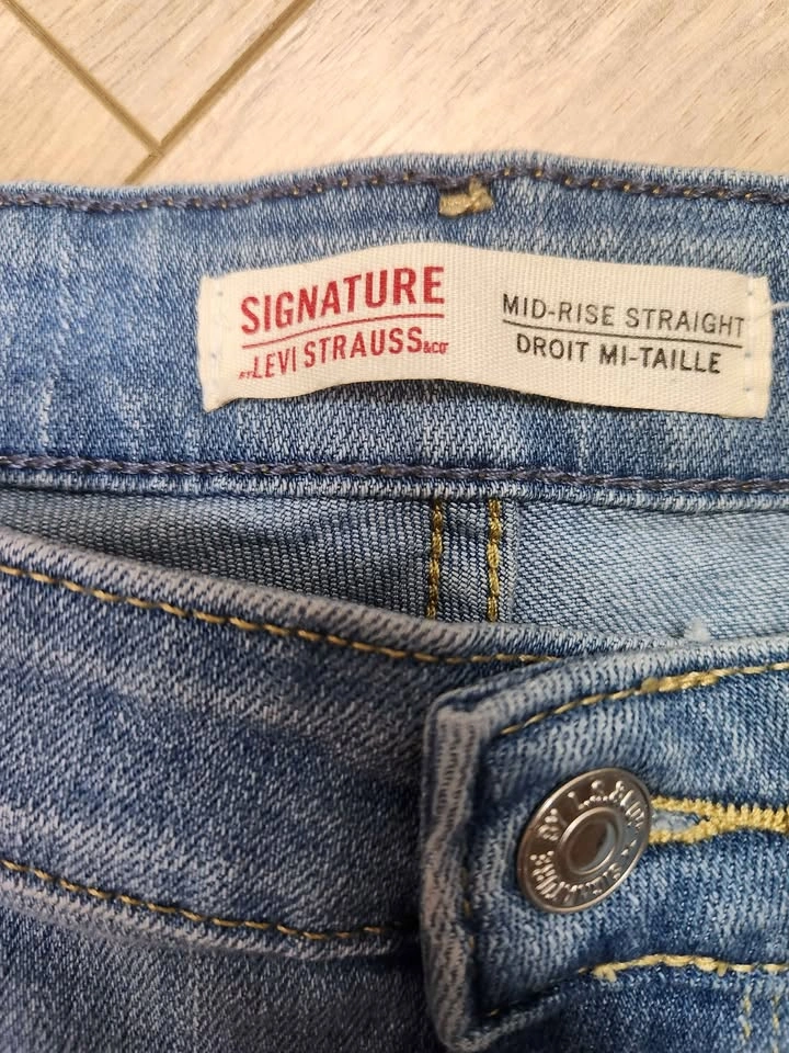 LEVI'S Signature Mid-Rise Straight Leg Jeans – Women’s 14M - photo 3