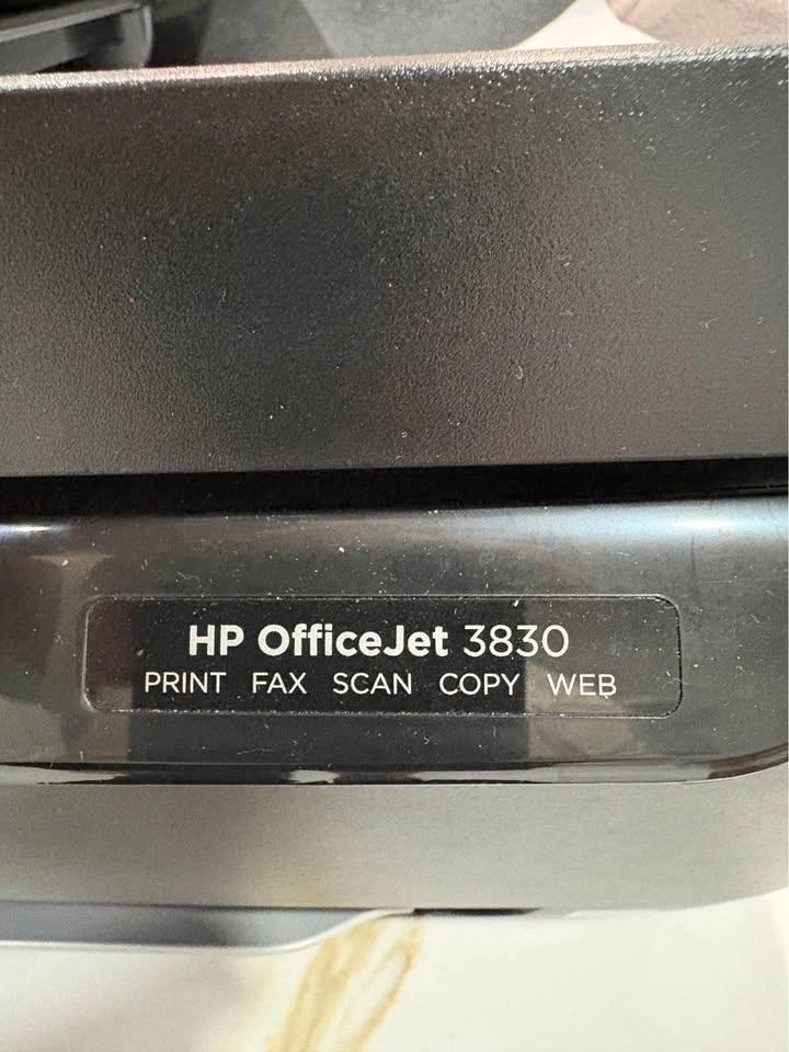 HP OfficeJet 3830 All-in-One Wireless Printer - photo 3