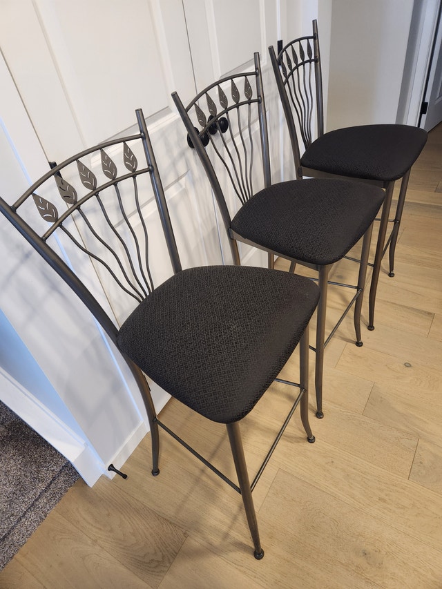3 High back kitchen counter / bar stools - photo 2