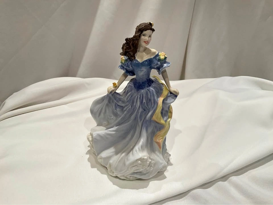 Royal Doulton “ Rebecca” Figurine HN 4041 1998