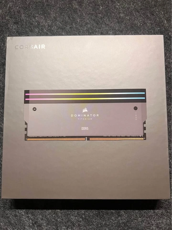 Corsair Dominator Titanium RGB 64GB 2x32GB DDR5 6000 CL30 AMD EX - photo 2