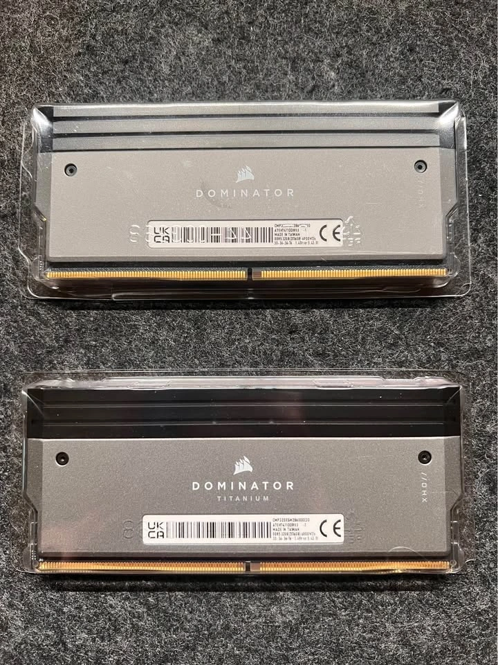 Corsair Dominator Titanium RBG 32GB DDR5 6000MHZ CL30 AMD EXPO - photo 4