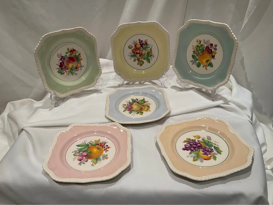 Johnston Brothers Vintage Old English Gallery Wall Plates - photo 2