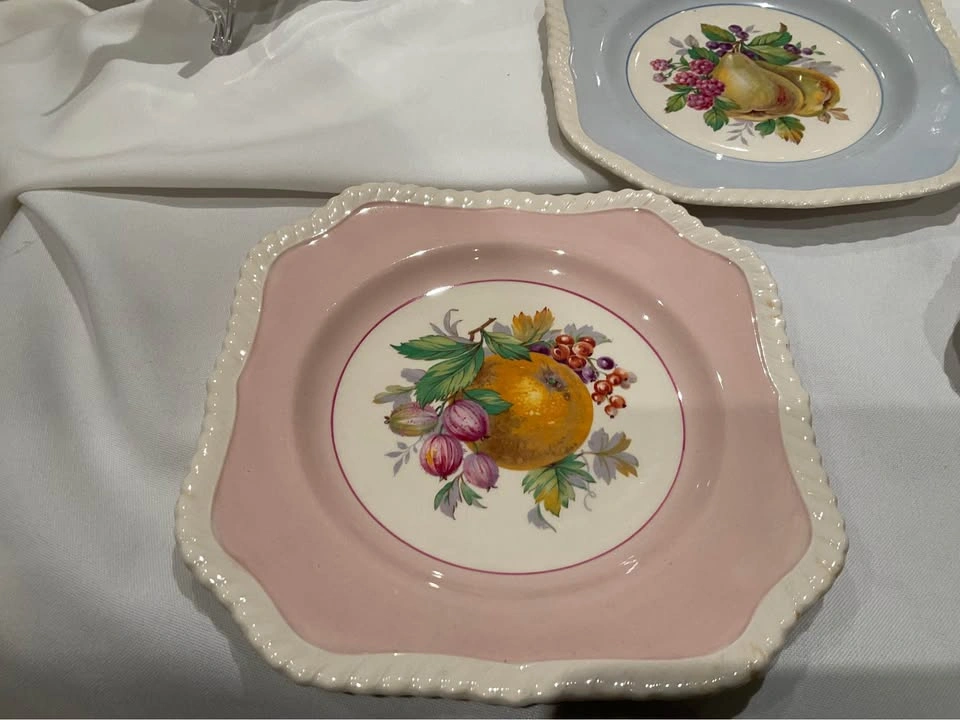 Johnston Brothers Vintage Old English Gallery Wall Plates - photo 4